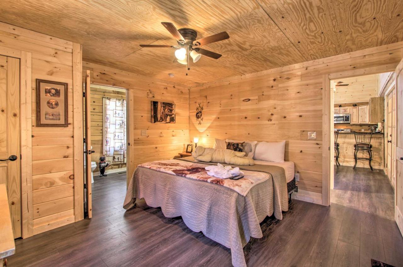 The Phoenix Cabin With Hot Tub In Gatlinburg! エクステリア 写真