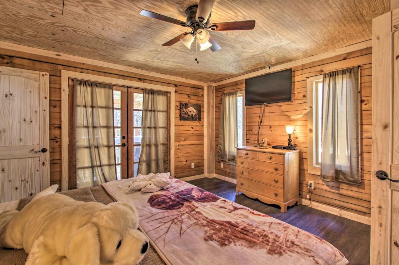 The Phoenix Cabin With Hot Tub In Gatlinburg! エクステリア 写真